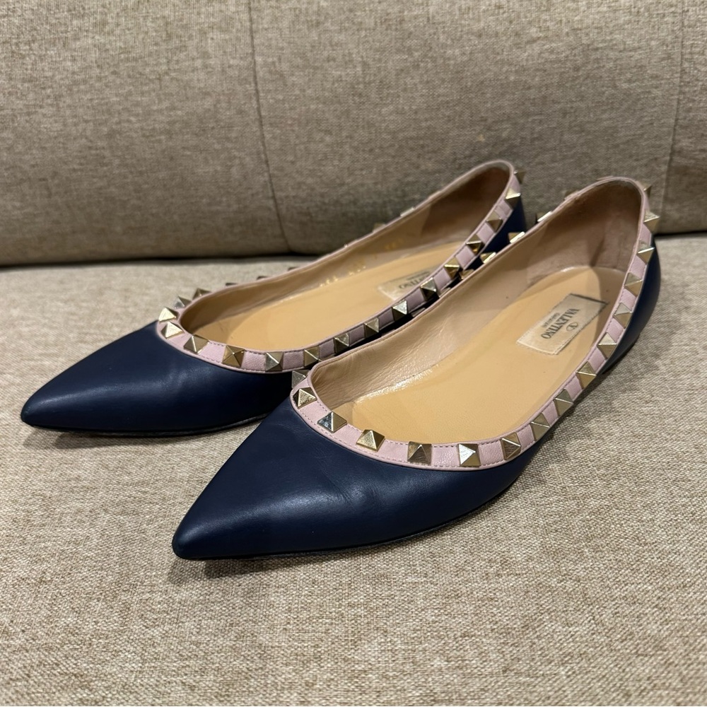 Valentino rockstud 36.5 US 6.5 shoes ballet flats navy leather nude gold studs